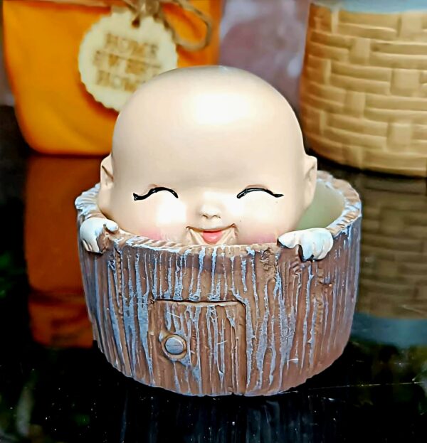 Cute Baby Head Shaking Decorative Bobblehead Doll