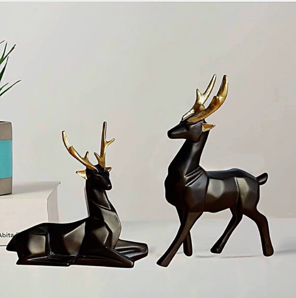 Elegant White Deer Figurines, Set of 2 (25*20) cm - Image 3