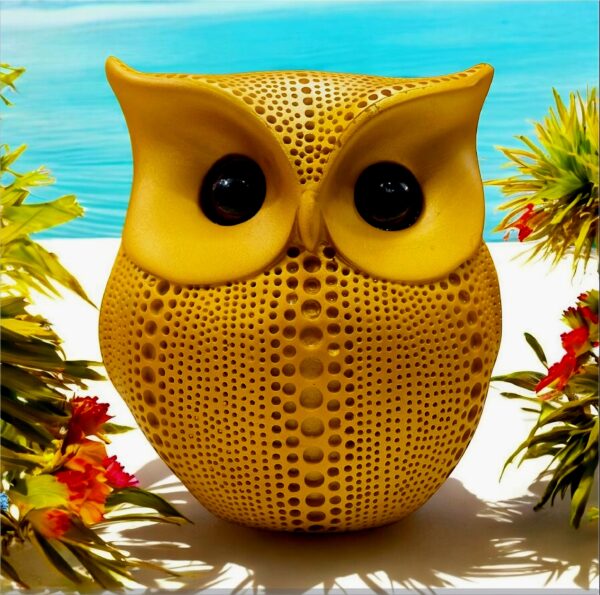 Golden Glow Owl Handcrafted Resin Decor (14cm*13cm)