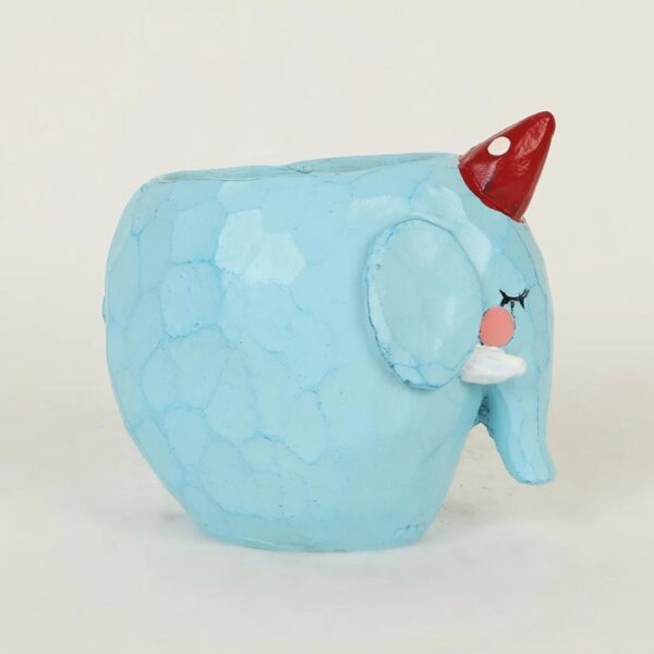 Handcrafted Diamond Elephant Resin (11cm*11cm) - Image 4